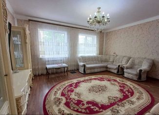 Продаю дом, 400 м2, Нальчик, улица Чернышевского, 176