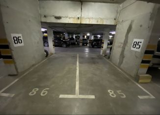 Сдаю машиноместо, 18 м2, посёлок городского типа Гурзуф, улица Строителей, 3