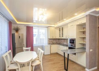 Продаю дом, 200 м2, деревня Новолисиха, Озёрная улица, 1А