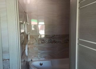 Продается 3-ком. квартира, 61 м2, Копейск, проспект Победы, 35