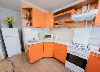 Сдам в аренду однокомнатную квартиру, 40 м2, Саратов, Вольская улица