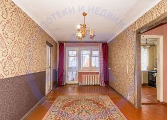 Продаю 2-ком. квартиру, 42 м2, Курган, улица Карла Маркса, 99