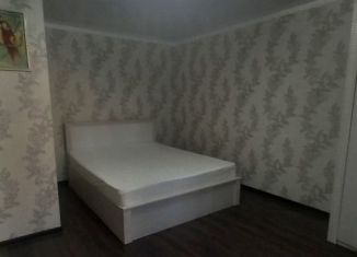 Сдаю 1-комнатную квартиру, 35 м2, Армавир, улица Шмидта, 4