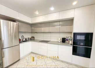 Продам трехкомнатную квартиру, 72.9 м2, Бор, улица Луначарского, 214