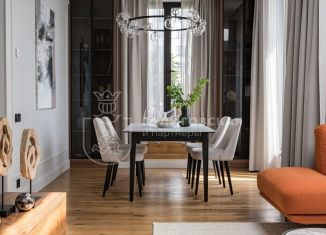 Продаю 4-комнатную квартиру, 168.5 м2, Екатеринбург, Печёрская улица, 4