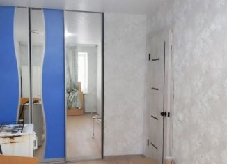 Двухкомнатная квартира на продажу, 45 м2, Серов, улица Луначарского, 115