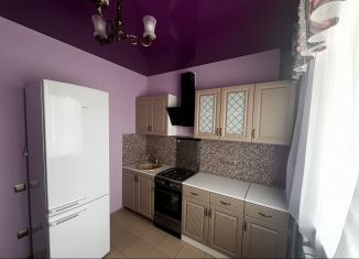 Продается 1-комнатная квартира, 30 м2, деревня Крутые Выселки, проспект Космонавтов, 1