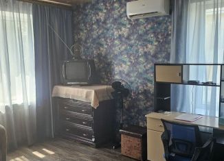 Продаю однокомнатную квартиру, 31.2 м2, Новомосковск, улица Кукунина, 4