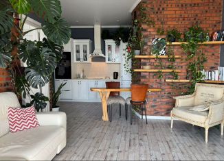 Сдается 1-комнатная квартира, 44 м2, Хабаровск, улица Гайдара, 4