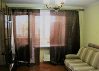 Сдаю 2-ком. квартиру, 47 м2, Сыктывкар, Коммунистическая улица, 18