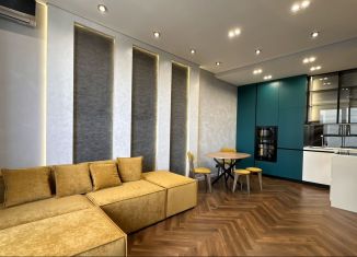 Продается трехкомнатная квартира, 70 м2, Барнаул, проспект Строителей, 18к1