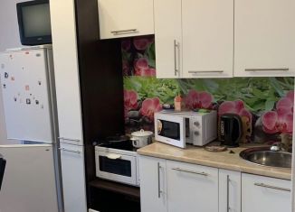 Однокомнатная квартира в аренду, 35 м2, Магаданская область, улица Горького, 17