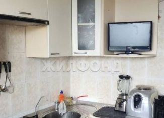 Продам 3-комнатную квартиру, 62.2 м2, Нижний Тагил, улица Ильича, 70
