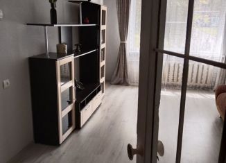 Продается трехкомнатная квартира, 72.7 м2, Саратов, улица имени К.Г. Уфимцева, 6к1