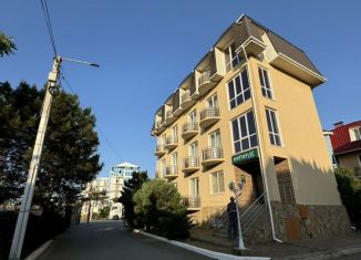 Продаю 2-ком. квартиру, 33.8 м2, поселок городского типа Николаевка, Чудесная улица, 2/25