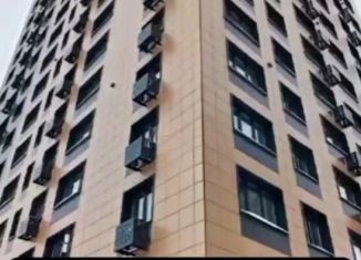 Продаю 2-ком. квартиру, 54 м2, Стерлитамак, Интернациональная улица, 61