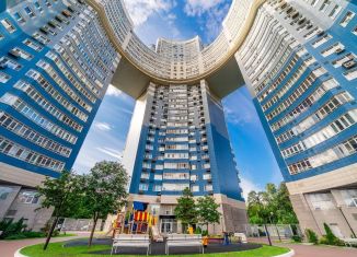Продам четырехкомнатную квартиру, 147 м2, Москва, Сосновая аллея, 1