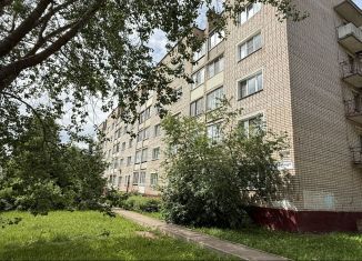 Продаю 1-комнатную квартиру, 35.9 м2, Киров, улица Конституции, 8