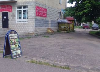 Продам торговую площадь, 70 м2, Кольчугино, площадь Ленина, 1/2