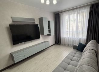 Продам 1-ком. квартиру, 40 м2, Ставрополь, улица 45-я Параллель, 83