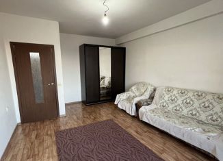 Сдача в аренду 1-комнатной квартиры, 37 м2, Грозный, Узкоколейный переулок, 10к2, 7-й микрорайон