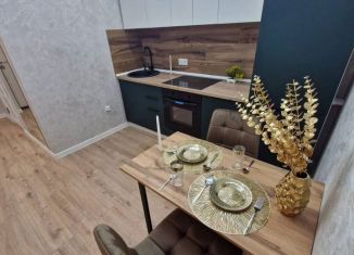 Продам 2-комнатную квартиру, 53.1 м2, Краснодар, улица имени 40-летия Победы, 125