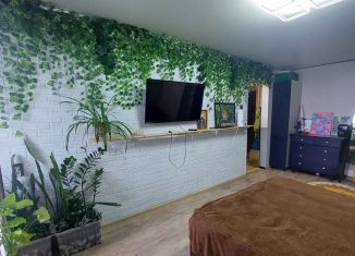 Продам 1-ком. квартиру, 32.5 м2, Балашов, Астраханская улица, 67А