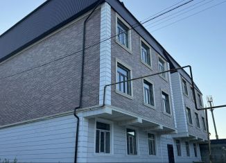 Продажа однокомнатной квартиры, 44 м2, посёлок городского типа Яблоновский, улица Тургеневское Шоссе, 1Дк1