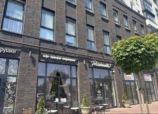 Продажа 2-комнатной квартиры, 62.3 м2, Калининград