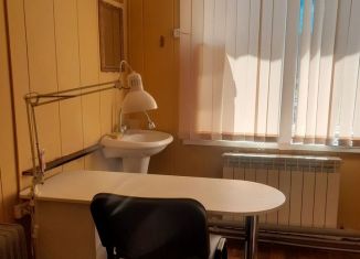 Сдача в аренду помещения свободного назначения, 6 м2, Тверь, улица Двор Пролетарки, 3