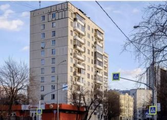 Продаю многокомнатную квартиру, 49 м2, Москва, улица Щепкина, 64с2, улица Щепкина