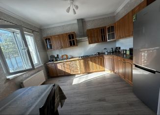 Комната в аренду, 10 м2, Сочи, Бакинская улица, 2Б