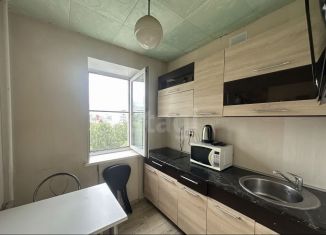 Продается 1-комнатная квартира, 21 м2, Озёрск, улица Дзержинского, 52