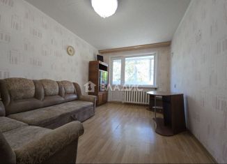 Продаю 2-комнатную квартиру, 44 м2, Смоленск, улица Рыленкова, 31