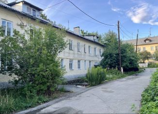Продаю двухкомнатную квартиру, 41.4 м2, Екатеринбург, улица Лобкова, 78, метро Уралмаш