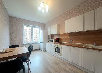 Сдается трехкомнатная квартира, 75 м2, Мурино, улица Шоссе в Лаврики, 78к1