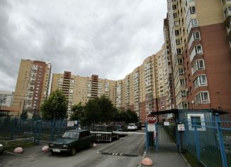 Сдам 1-ком. квартиру, 34.5 м2, Санкт-Петербург, улица Бадаева, 14к1, Невский район