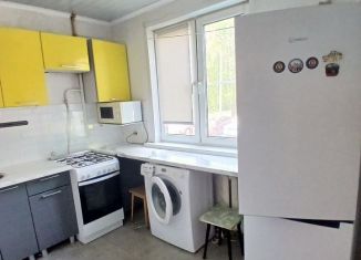 Сдается 2-комнатная квартира, 43 м2, Дмитров, микрорайон ДЗФС, 9