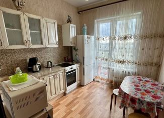 Сдам 1-комнатную квартиру, 33 м2, Петергоф, Парковая улица, 20к3с7