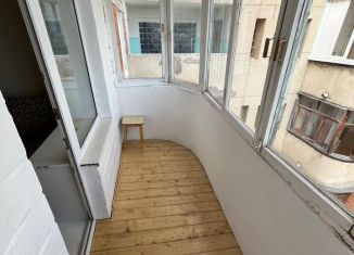 Сдается однокомнатная квартира, 35 м2, Нижний Новгород, улица Маршала Рокоссовского, 10