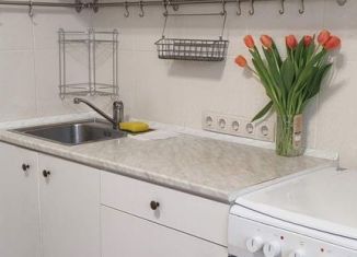 Сдам в аренду 1-комнатную квартиру, 40.3 м2, Щербинка, улица Барышевская Роща, 24, ЖК Прима-Парк