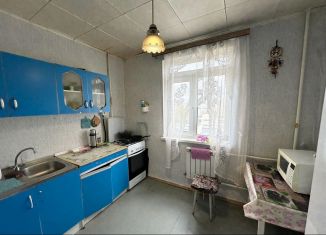 Сдача в аренду однокомнатной квартиры, 35 м2, Тихвин, 5-й микрорайон, 51