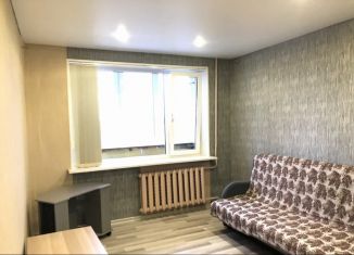 Сдаю в аренду 1-ком. квартиру, 32.5 м2, Кириши, Плавницкий бульвар, 24