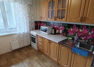 Сдам однокомнатную квартиру, 35 м2, Кингисепп, улица Жукова, 20