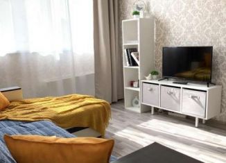 Сдаю 1-ком. квартиру, 35 м2, Тюмень, улица Газовиков, 35