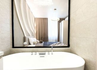 2-ком. квартира в аренду, 45 м2, Краснодар, Колхозная улица, 5/2, микрорайон Табачная Фабрика