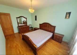 Сдается в аренду трехкомнатная квартира, 74.7 м2, Москва, Напольный проезд, 6, Напольный проезд