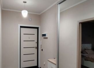 Сдается 1-комнатная квартира, 38 м2, Тобольск, 15-й микрорайон, 18, ЖК Яркий