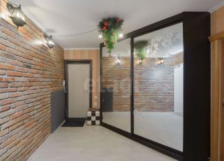 Сдача в аренду трехкомнатной квартиры, 100 м2, Тюмень, Широтная улица, 163, Восточный округ
