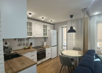 Сдам в аренду 3-ком. квартиру, 60 м2, Амурская область, улица Мухина, 74